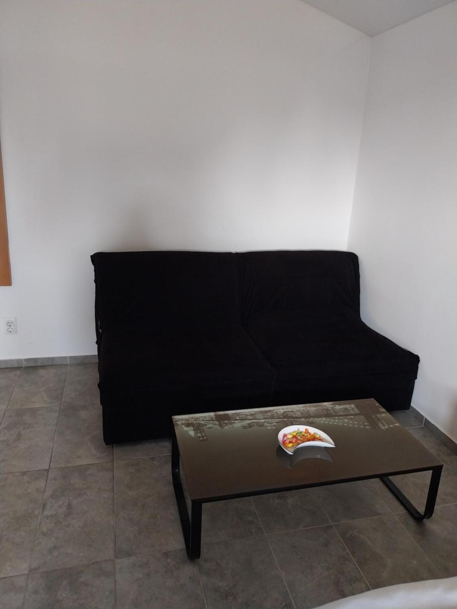 Libero Apartmani Surcin Exterior photo