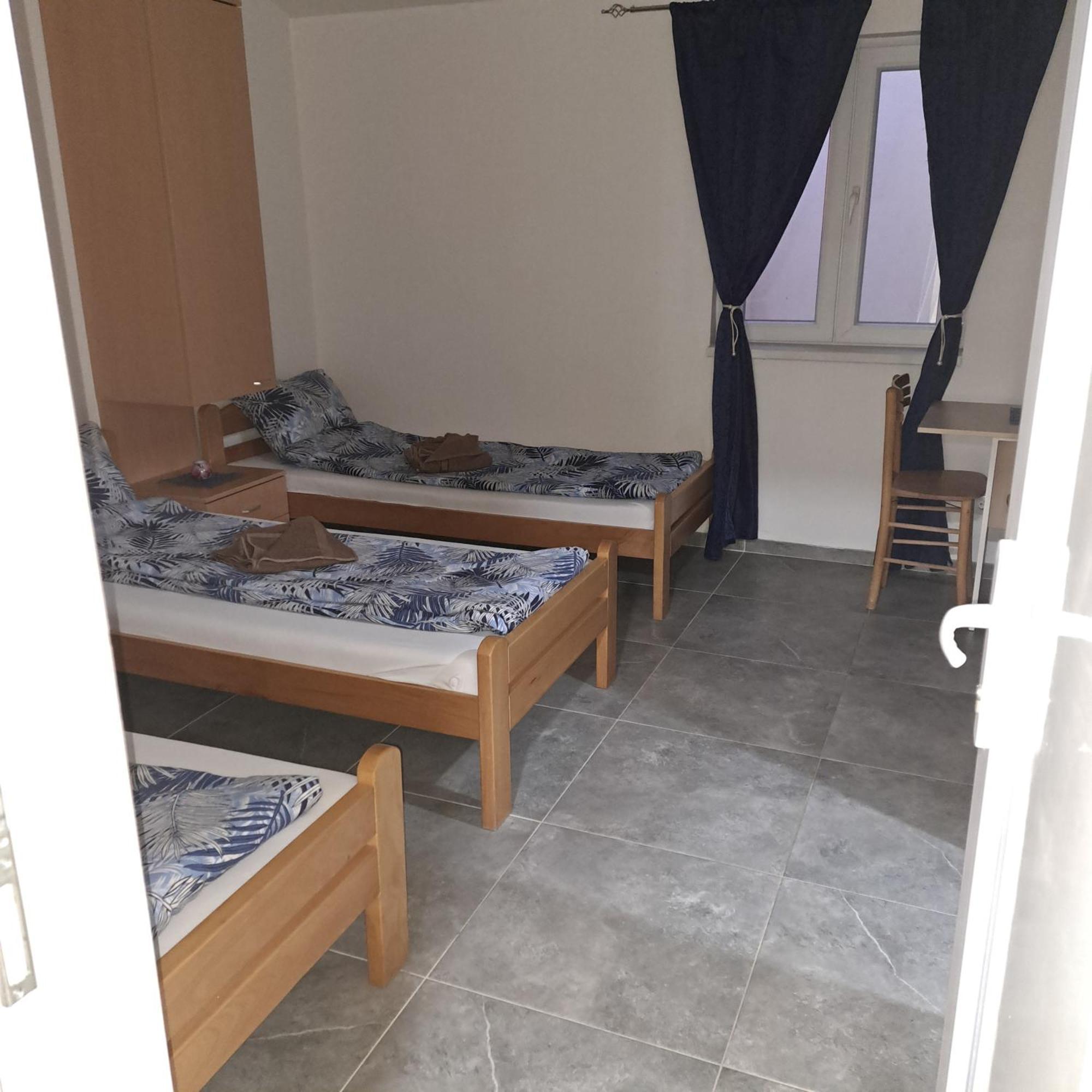 Libero Apartmani Surcin Exterior photo